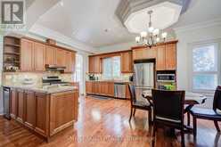 6 BRILL CRESCENT | Toronto Ontario | Slide Image Fifteen