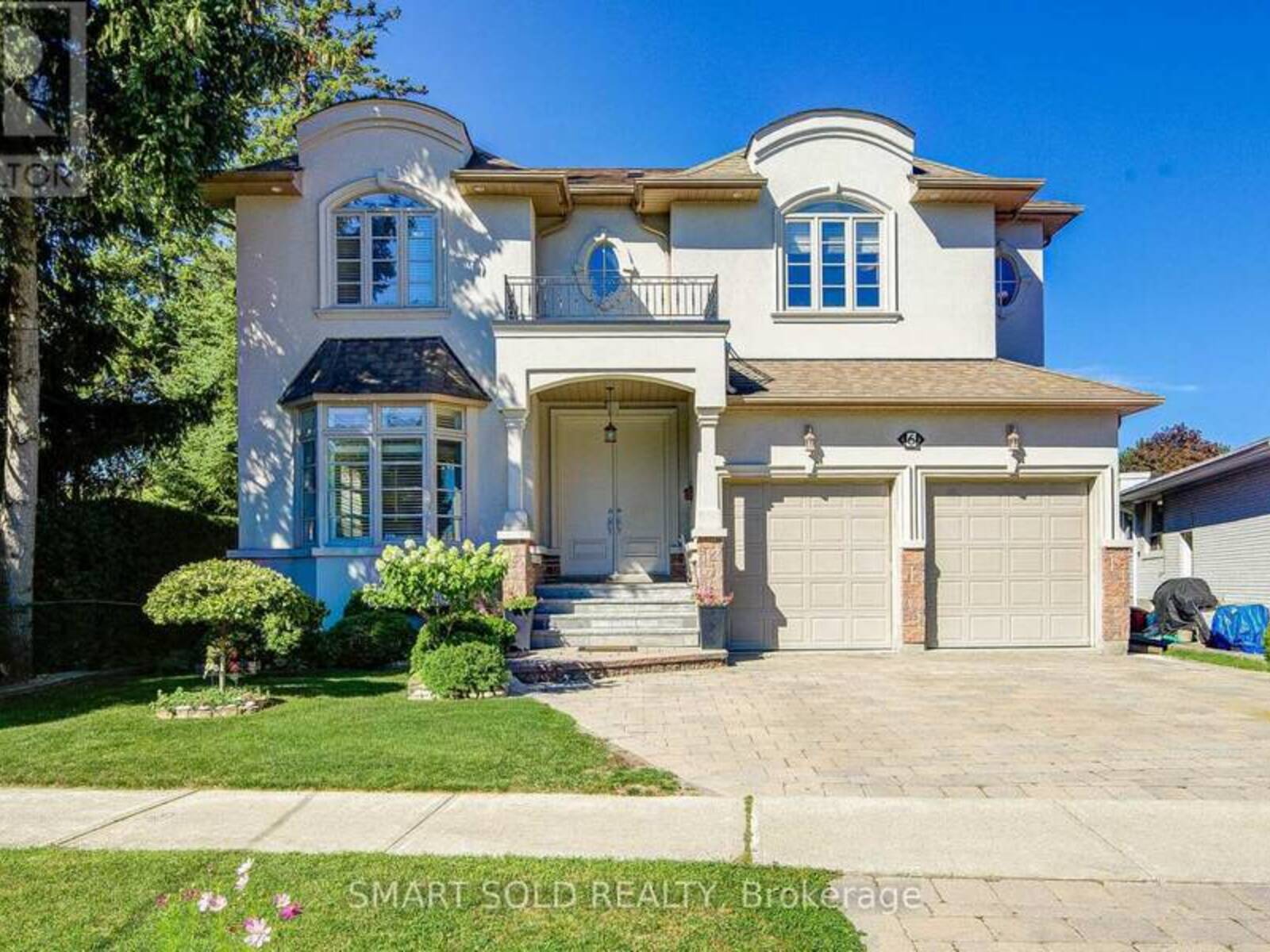 6 BRILL CRESCENT, Toronto, Ontario M2R 2X3