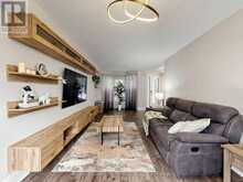 100 DAWLISH AVENUE | Aurora Ontario | Slide Image Nine