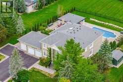 22 DI NARDO COURT | King Ontario | Slide Image Two