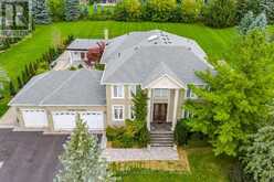 22 DI NARDO COURT | King Ontario | Slide Image Three