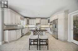 22 DI NARDO COURT | King Ontario | Slide Image Nine
