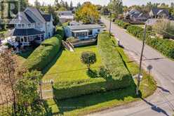525 LAKE DRIVE E | Georgina Ontario | Slide Image Two