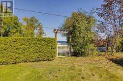 525 LAKE DRIVE E | Georgina Ontario | Slide Image Six
