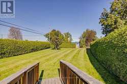 525 LAKE DRIVE E | Georgina Ontario | Slide Image Seven