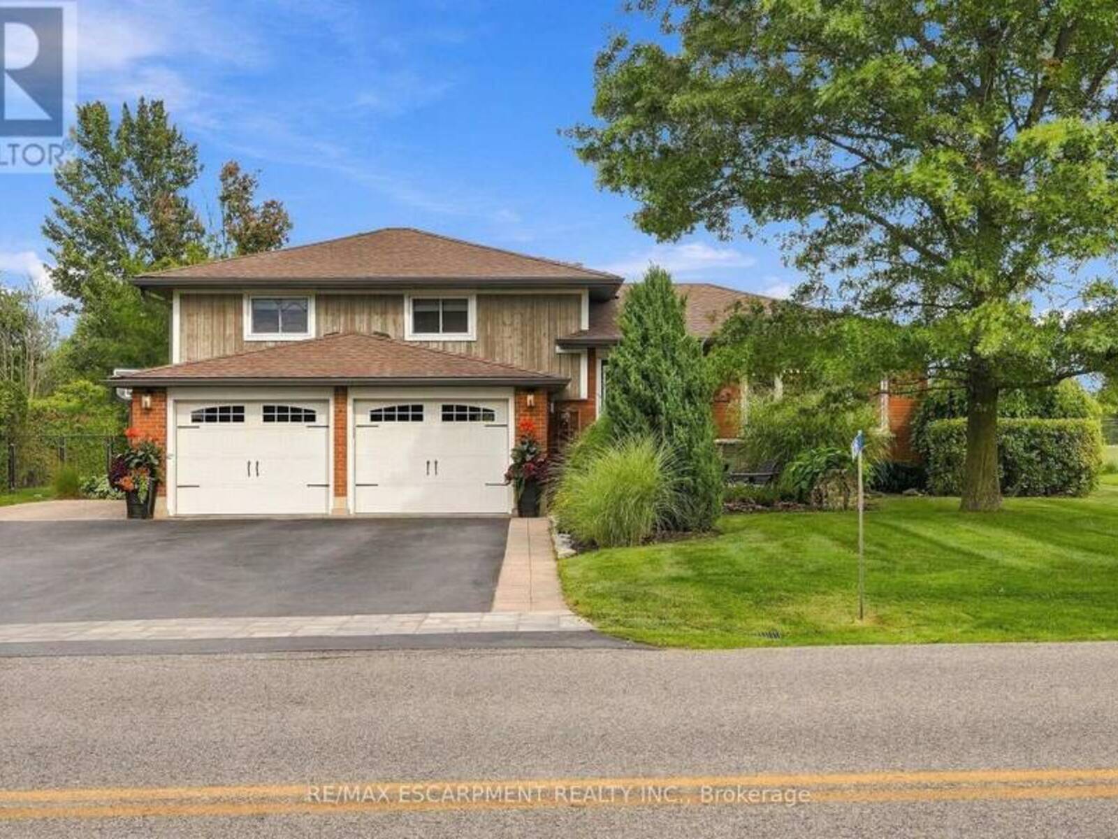 826 MILLGROVE SIDE ROAD, Hamilton, Ontario L0R 1V0