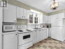 28 CASTLE KNOCK ROAD | Toronto Ontario | Slide Image Eight