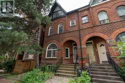 382 BATHURST STREET | Toronto Ontario | Slide Image Two