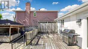 35 SOUTHLAWN DRIVE | Toronto Ontario | Slide Image Twenty-eight