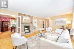 22 POPLAR DRIVE | Richmond Hill Ontario | Slide Image Fourteen