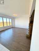 163 FENCHURCH MANOR | Barrie Ontario | Slide Image Ten