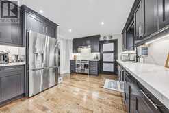 581 HOLLY HILL CRESCENT | Burlington Ontario | Slide Image Eleven