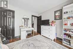 581 HOLLY HILL CRESCENT | Burlington Ontario | Slide Image Nineteen