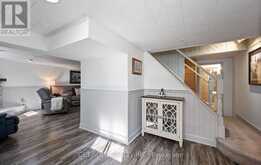 25 ALLENBY AVENUE | Toronto Ontario | Slide Image Twenty-nine