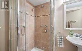 25 ALLENBY AVENUE | Toronto Ontario | Slide Image Thirty-seven