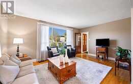 25 ALLENBY AVENUE | Toronto Ontario | Slide Image Four
