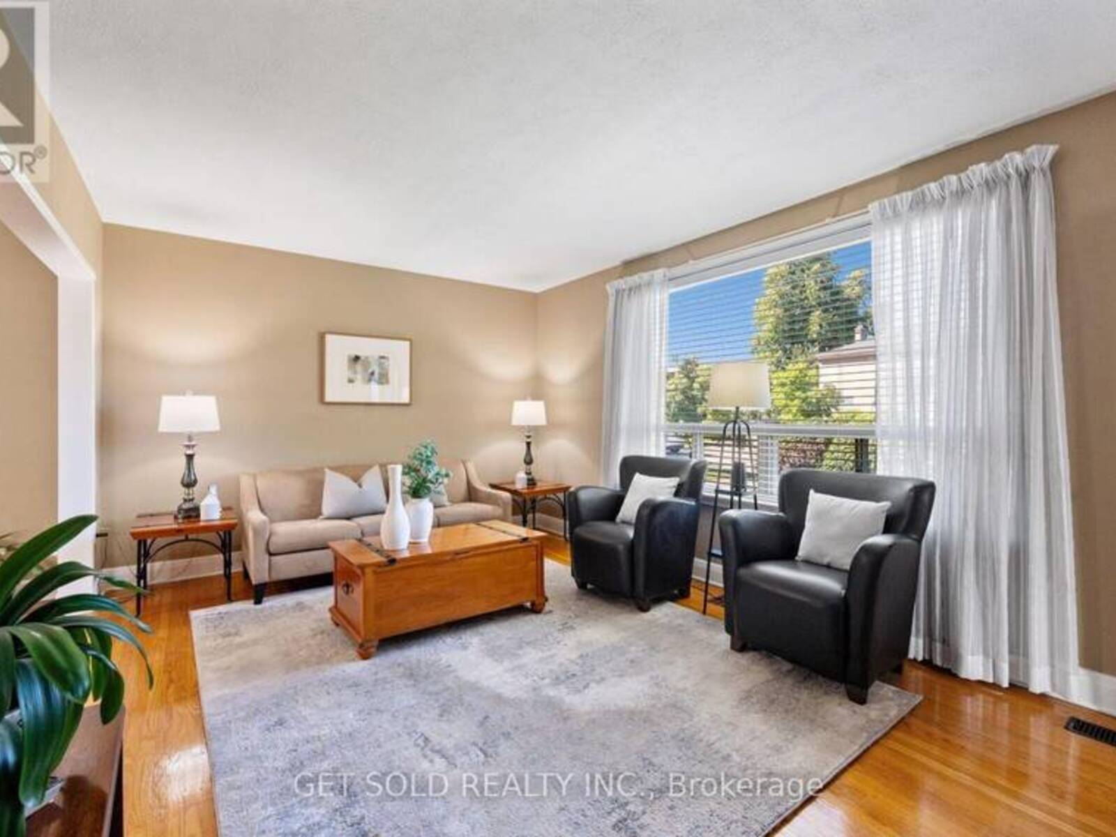 25 ALLENBY AVENUE, Toronto, Ontario M9W 1S5