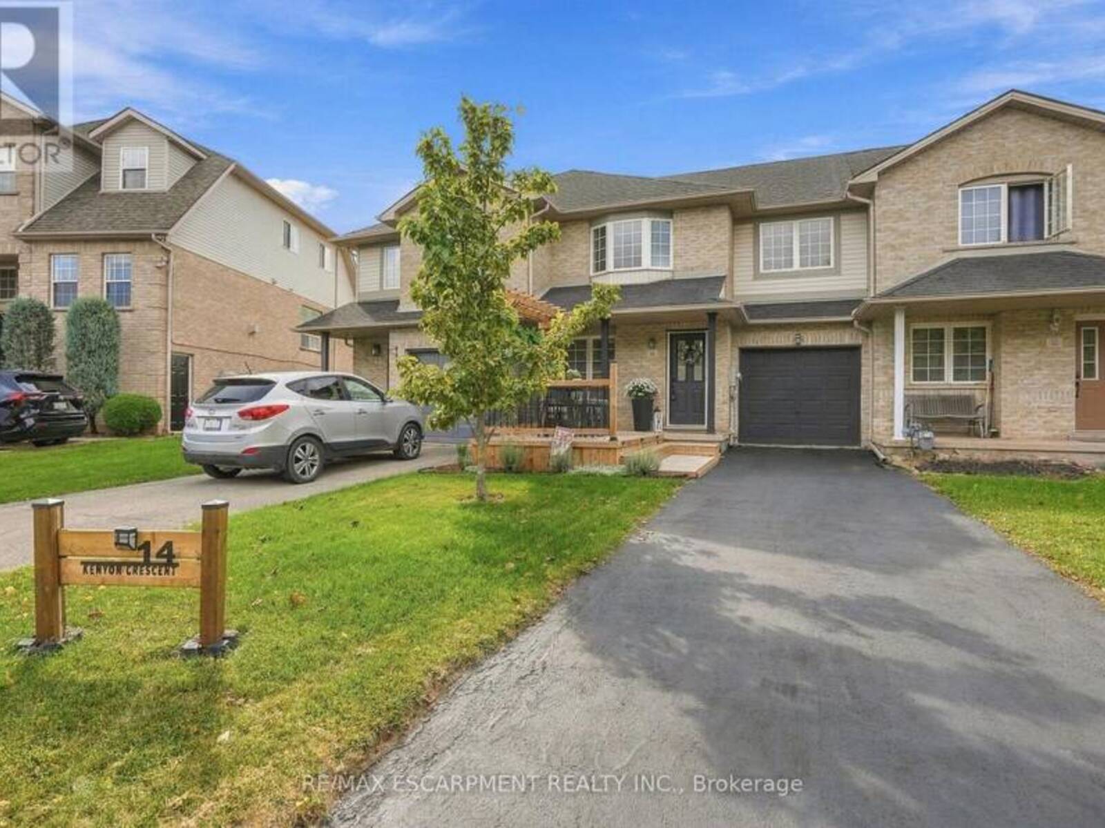 14 KENYON CRESCENT, Grimsby, Ontario L3M 5P4
