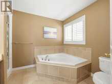 98 WILLOW LANE | Grimsby Ontario | Slide Image Twenty