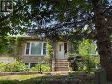 36 FOREST WOOD | Toronto Ontario | Slide Image Two