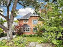 92 INGLEWOOD DRIVE | Toronto Ontario | Slide Image Two