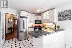 6038 MAIN STREET | Whitchurch-Stouffville Ontario | Slide Image Thirteen