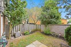 14 - 1548 NEWLANDS CRESCENT | Burlington Ontario | Slide Image Thirty-five