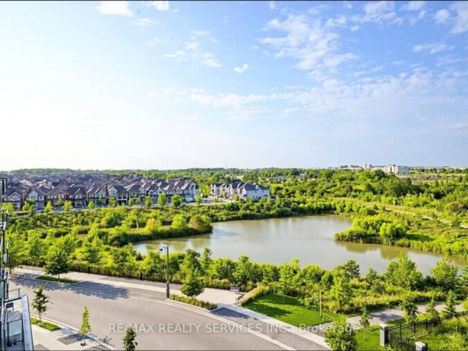 610 - 1415 DUNDAS STREET E, Oakville, Ontario L6H 7G1