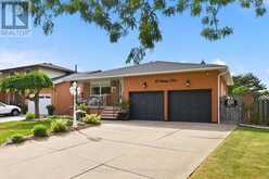 83 OAKRIDGE DRIVE | Hamilton Ontario | Slide Image Two