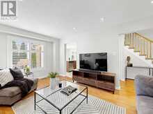 29 REDMOND DRIVE | Ajax Ontario | Slide Image Fifteen