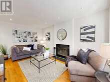 29 REDMOND DRIVE | Ajax Ontario | Slide Image Sixteen