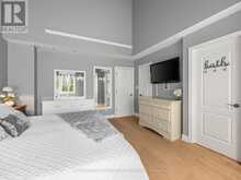 236 RANDALL STREET | Oakville Ontario | Slide Image Eighteen