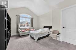 33 STOLLERY POND CRESCENT | Markham Ontario | Slide Image Thirty-one
