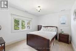 54 CUMBERLAND DRIVE | Mississauga Ontario | Slide Image Thirty-eight