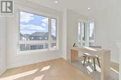 518 MARKAY COMMON | Burlington Ontario | Slide Image Eighteen