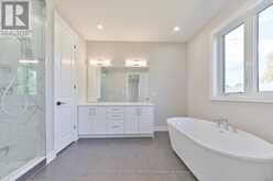 518 MARKAY COMMON | Burlington Ontario | Slide Image Twenty-two
