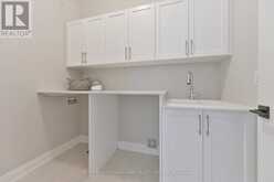 518 MARKAY COMMON | Burlington Ontario | Slide Image Thirty