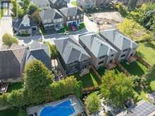 518 MARKAY COMMON | Burlington Ontario | Slide Image Thirty-six