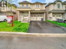 15 PUFFIN CRESCENT | Brampton Ontario | Slide Image Five