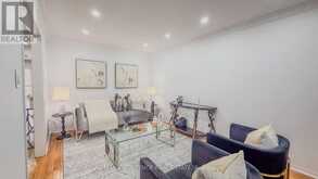 303 HICKORY CIRCLE | Oakville Ontario | Slide Image Eight