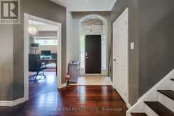 214 CLOVERLEAF DRIVE | Hamilton Ontario | Slide Image Thirteen