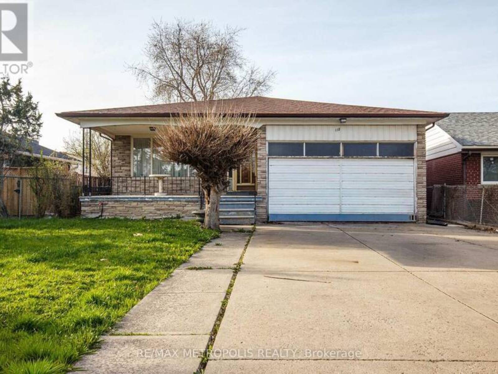 110 STEVENSON ROAD, Toronto, Ontario M9V 2B5