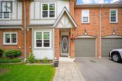 31B - 5865 DALEBROOK CRESCENT | Mississauga Ontario | Slide Image Three