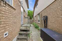11 REDTAIL CRESCENT | Hamilton Ontario | Slide Image Thirty-three