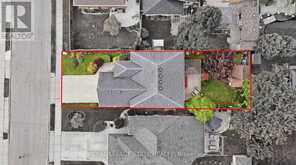11 REDTAIL CRESCENT | Hamilton Ontario | Slide Image Five
