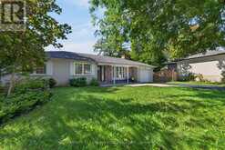 24 LINCOLN GREEN DRIVE | Markham Ontario | Slide Image Three