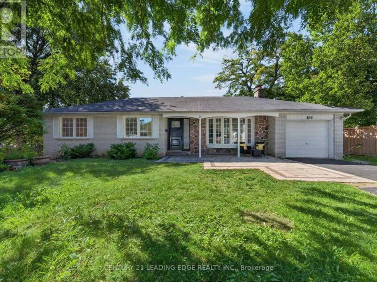 24 LINCOLN GREEN DRIVE, Markham, Ontario L3P 1R5