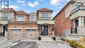 642 SWEETWATER CRESCENT | Newmarket Ontario | Slide Image Five