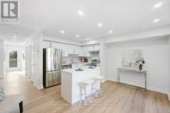 16 - 3975 EGLINTON AVENUE W | Mississauga Ontario | Slide Image Seventeen