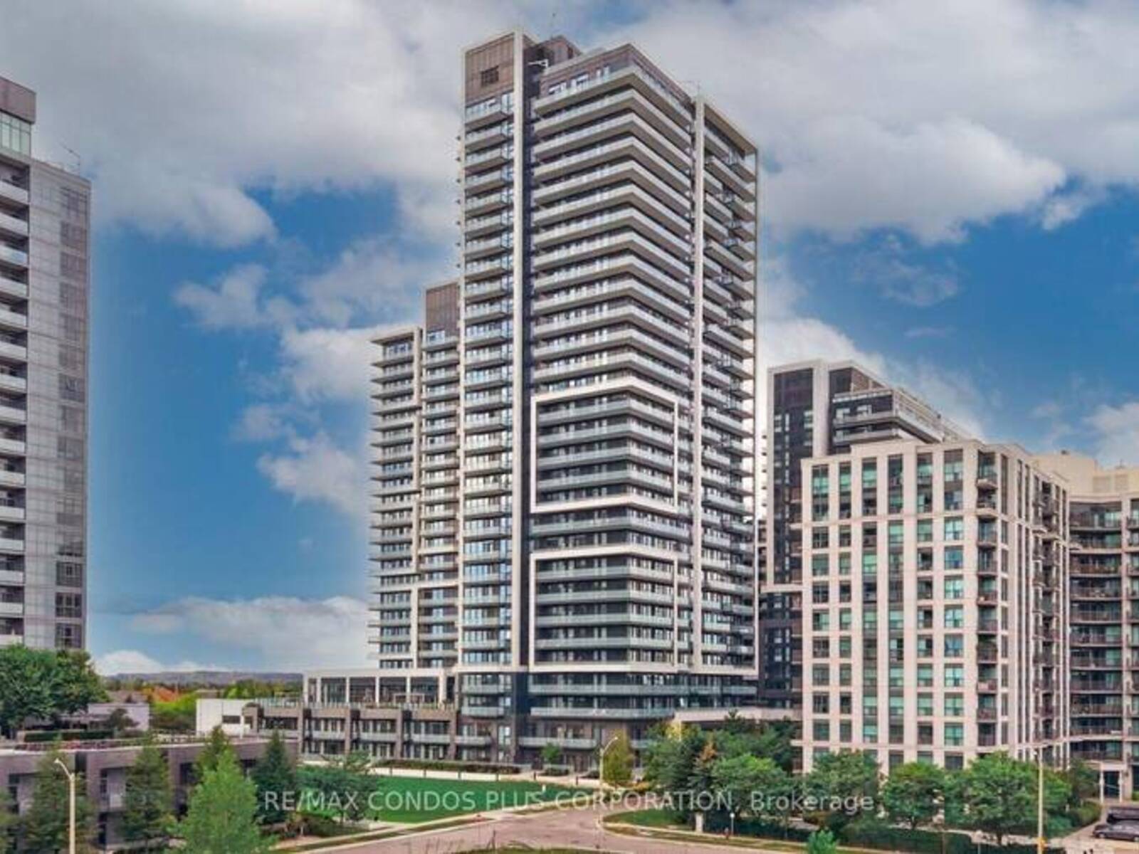 503 - 105 ONEIDA CRESCENT, Richmond Hill, Ontario L4B 0H6